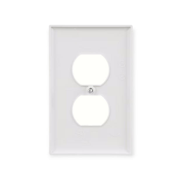 Eaton 1 -Gang Midsize Size White Polycarbonate Indoor Duplex Wall Plate